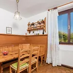 Stunning In With Sauna * פוז'ינה