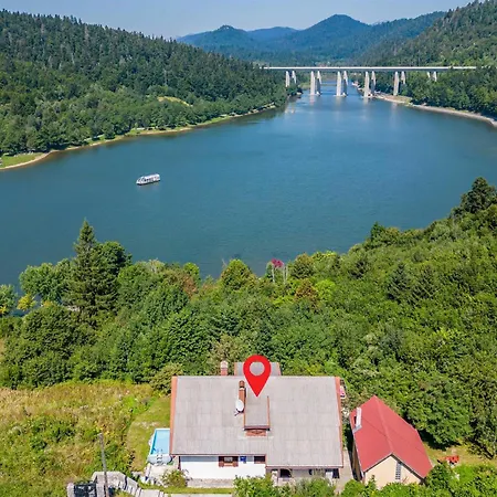 Beautiful In With 5 Bedrooms, Wifi&sauna