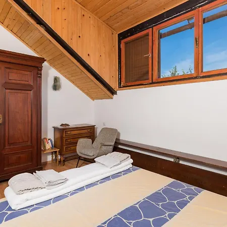 Ferienhaus Beautiful In With 5 Bedrooms, Wifi&sauna