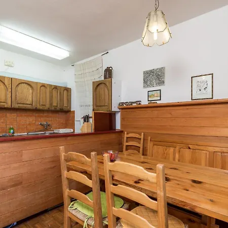 Beautiful In With 5 Bedrooms, Wifi&sauna